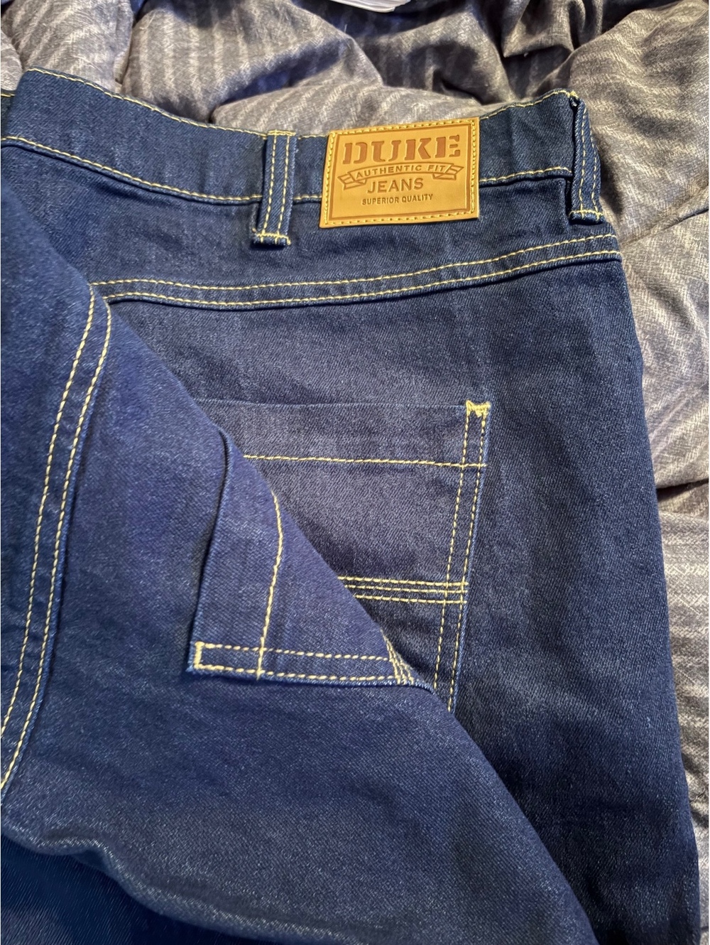 Duke Authentic Fit Indigo Jeans Size 44M